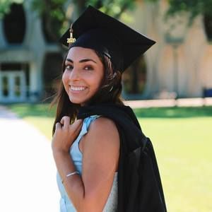 Meet your Posher, Michaela